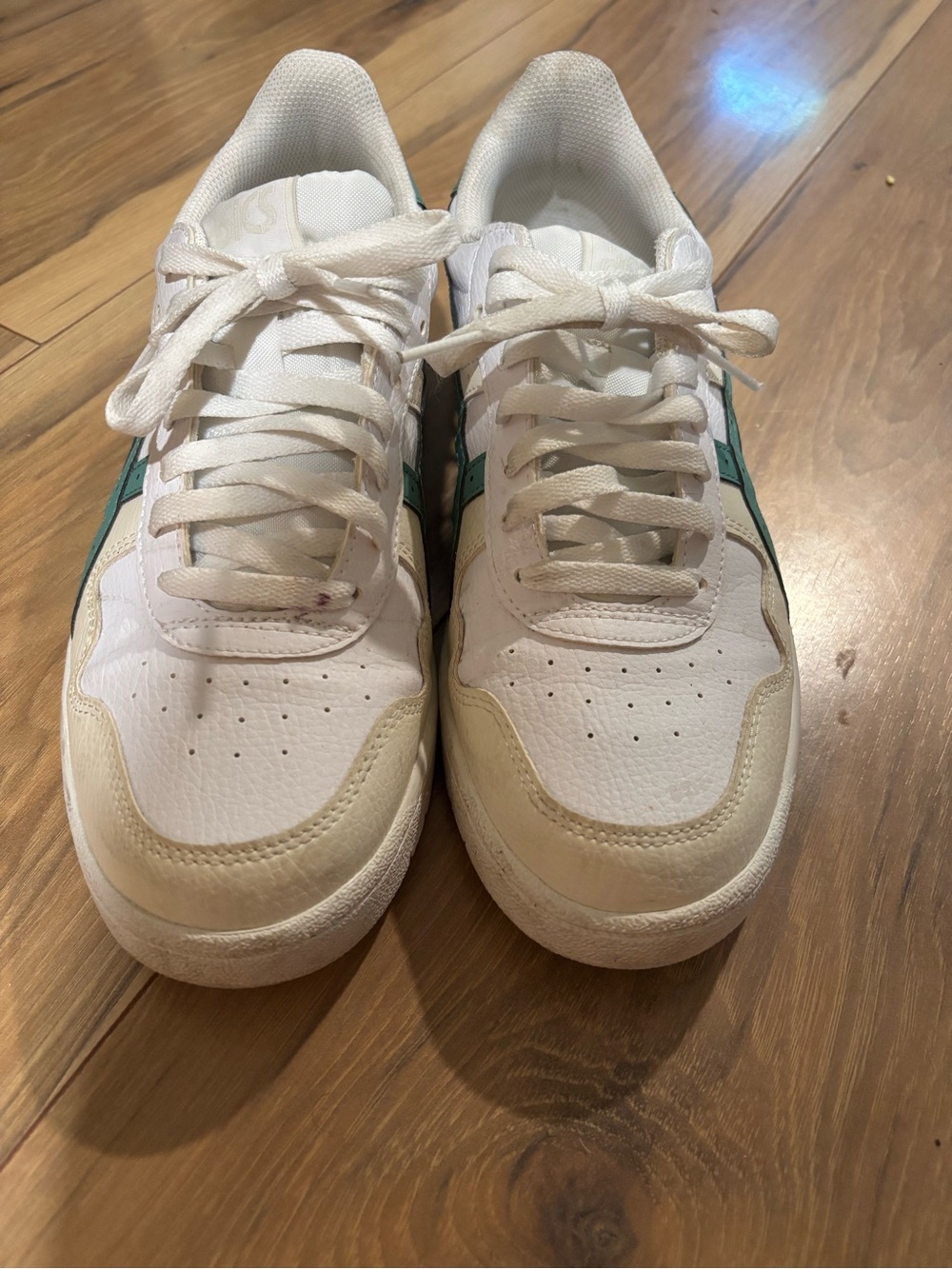 Asics White Sneakers with Teal Accents - Picture 5 of 7